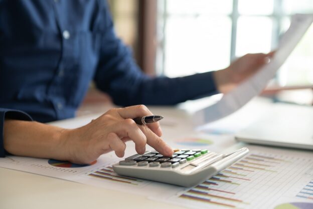 21UCR304: Business Calculus and Financial Computation